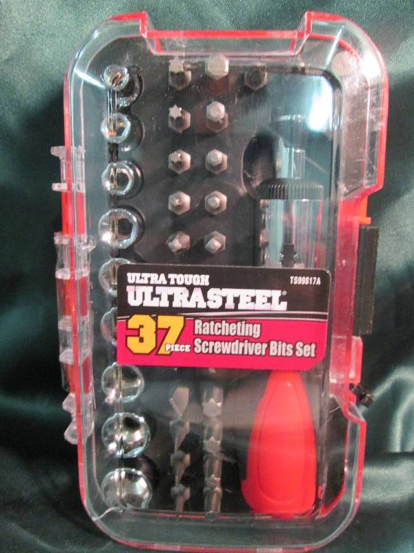lot 135 image: Ultra tough ultra steel 37 pc. Ratc...