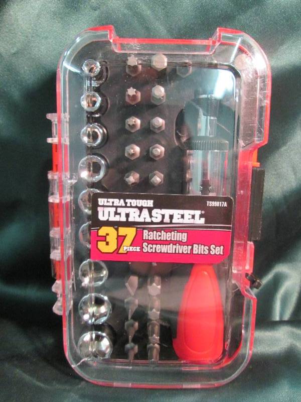 lot 136 image: Ultra tough ultra steel 37 pc. Ratc...