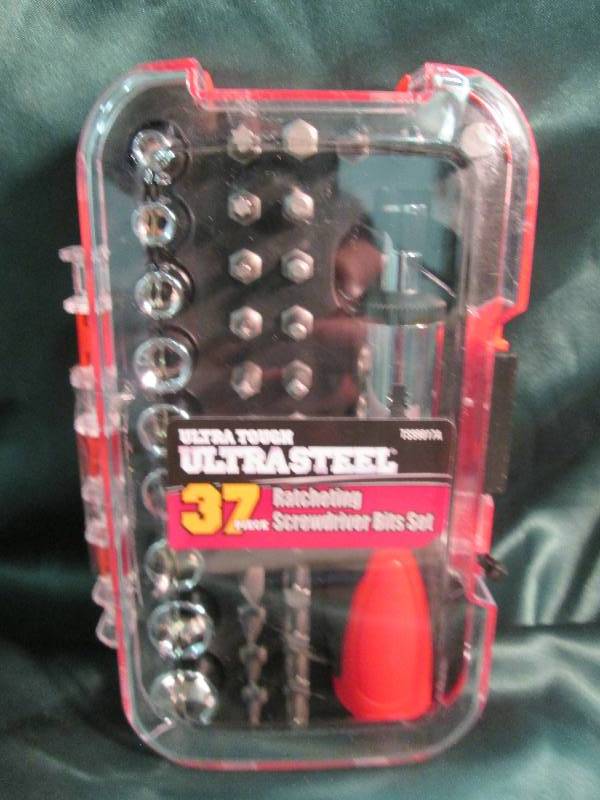 lot 142 image: Ultra tough ultra steel 37 pc. Ratc...