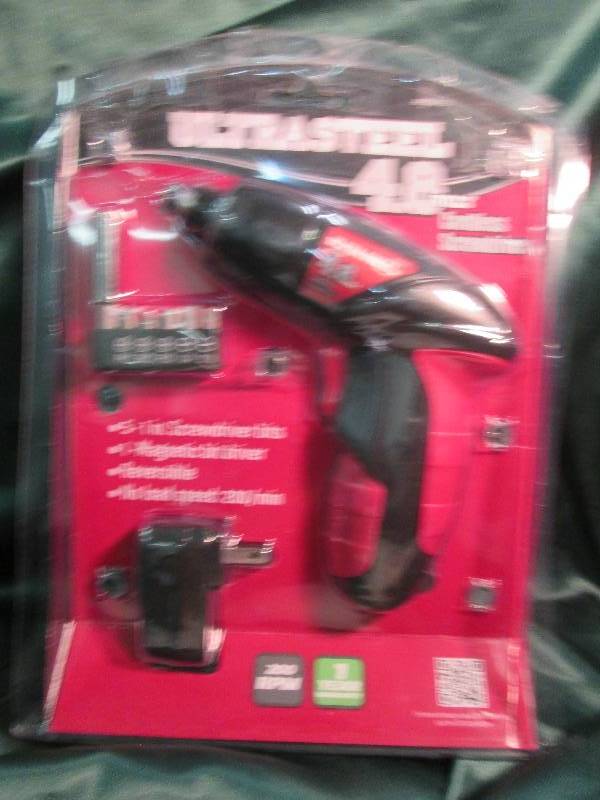 lot 152 image: Ultra tough ultra steel 4.8 volt co...