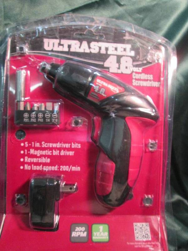 lot 160 image: Ultra tough ultra steel 4.8 volt co...