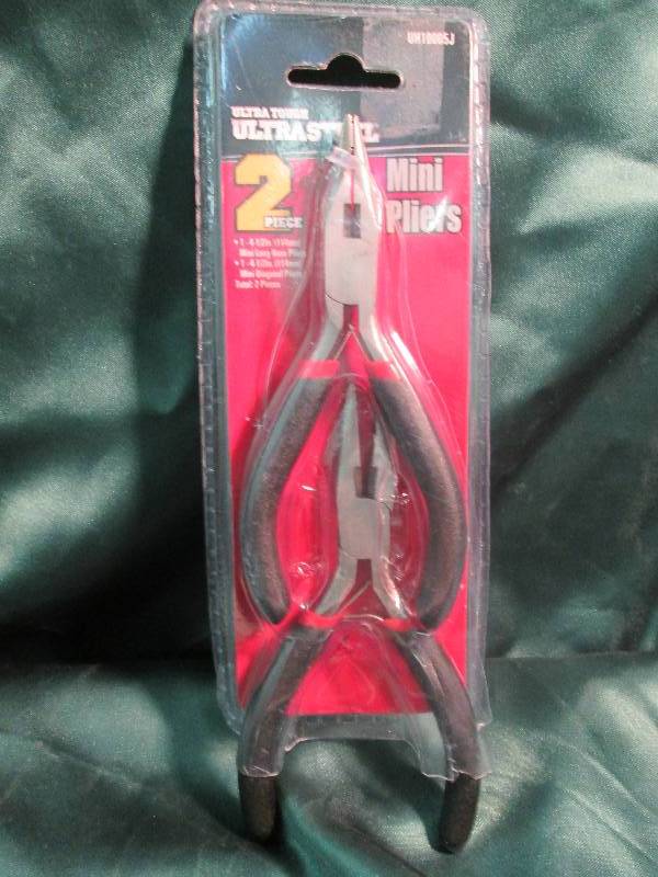 lot 187 image: Ultra tough ultra steel 2 pc. Mini ...