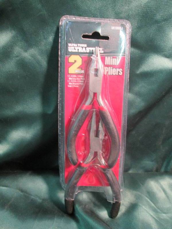 lot 189 image: Ultra tough ultra steel 2 pc. Mini ...