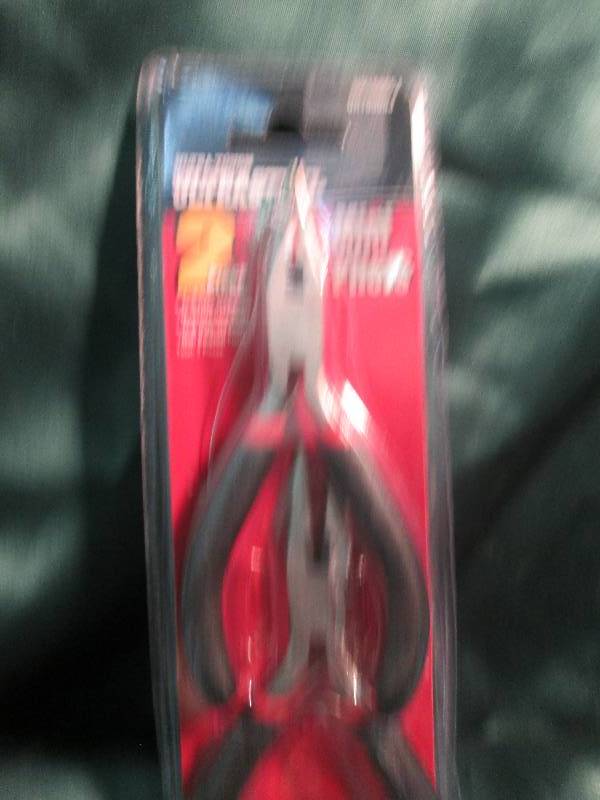 lot 190 image: Ultra tough ultra steel 2 pc. Mini ...