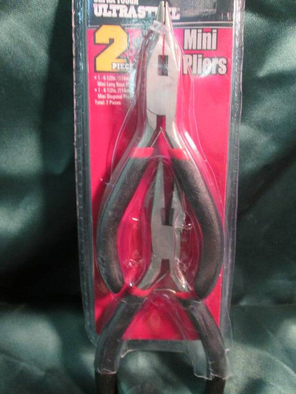 lot 191 image: Ultra tough ultra steel 2 pc. Mini ...