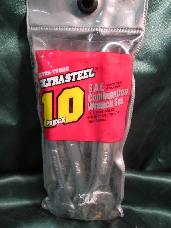 lot 197 image: Ultra tough ultra steel 10 pc. SAE ...