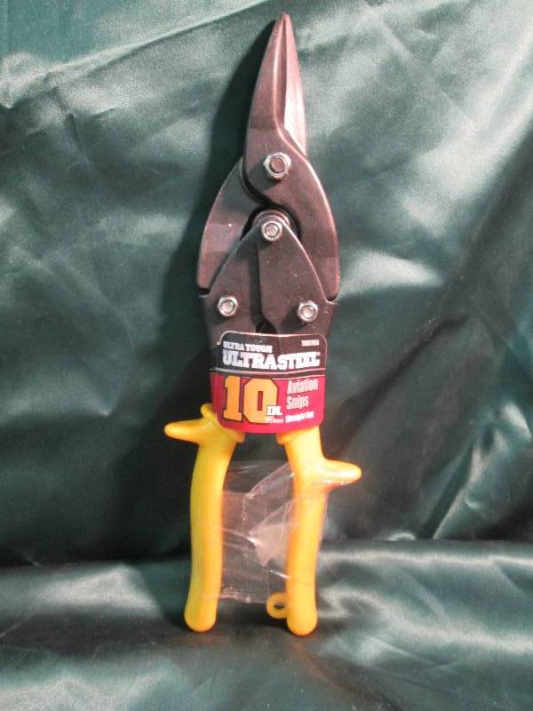 lot 221 image: Ultra tough ultra steel 10in. Aviat...