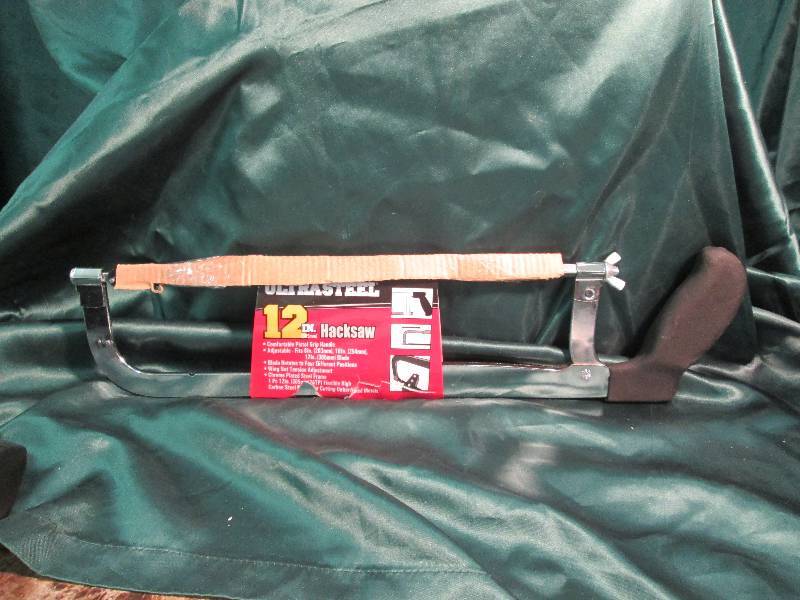 lot 234 image: Ultra tough ultra steel 12 in. Hack...