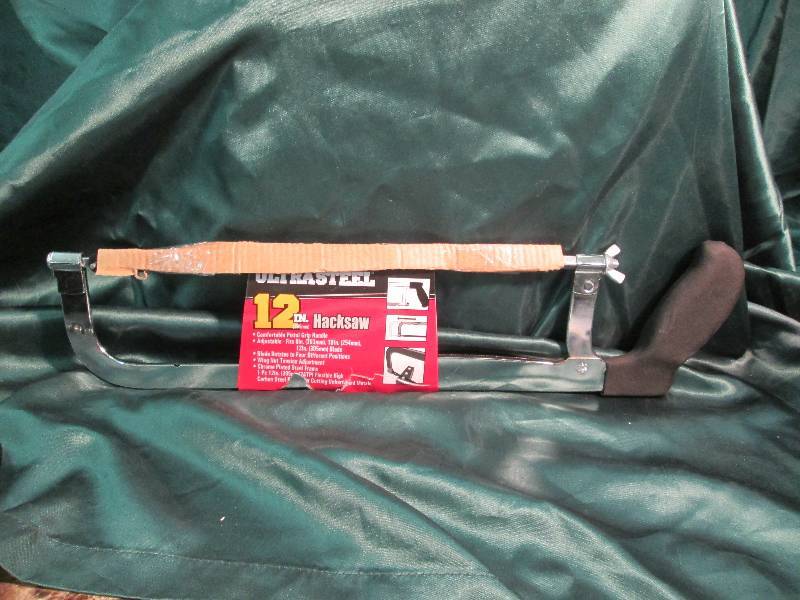 lot 236 image: Ultra tough ultra steel 12 in. Hack...