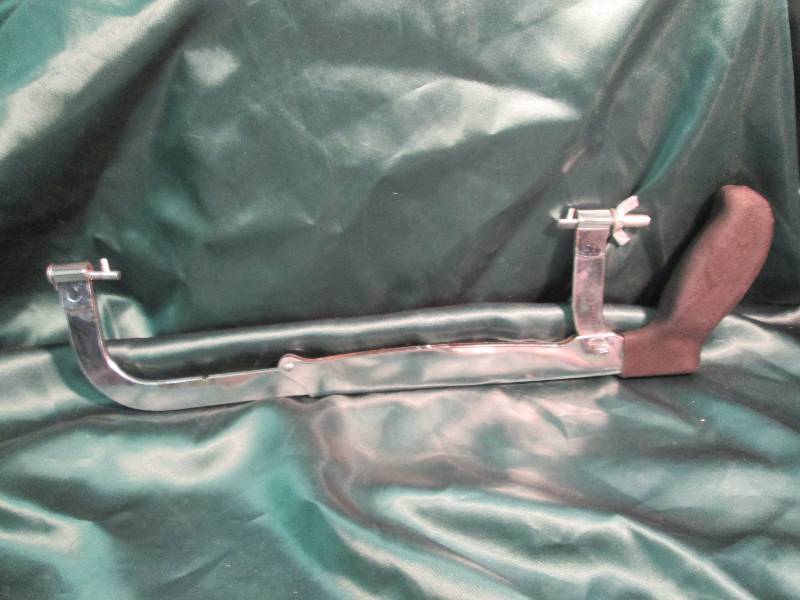 lot 250 image: Ultra tough ultra steel 12 in. Hack...
