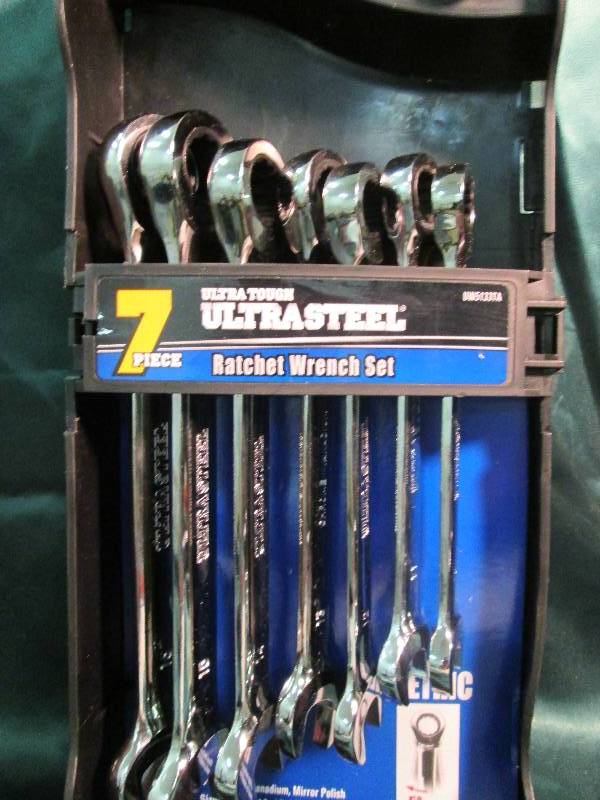 lot 262 image: Ultra tough ultra steel 7 pc. Meter...