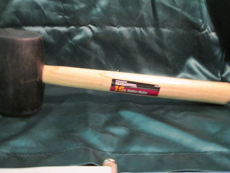 lot 282 image: Ultra tough ultra steel 16 0z. Rubb...