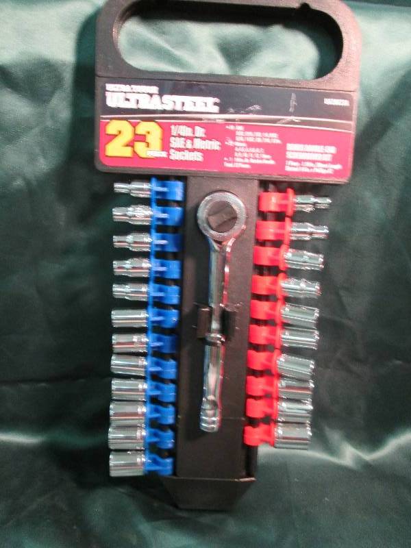 lot 293 image: Ultra tough ultra steel 23 pc. 14 ...