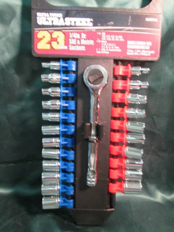lot 294 image: Ultra tough ultra steel 23 pc. 14 ...