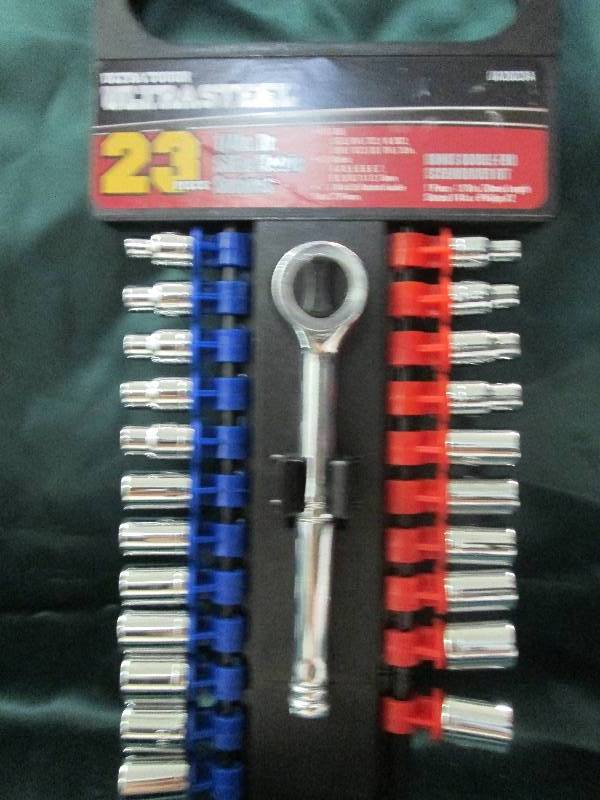 lot 304 image: Ultra tough ultra steel 23 pc. 14 ...