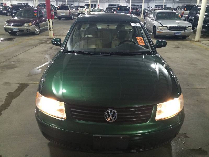 2000 Volkswagen Passat GLS