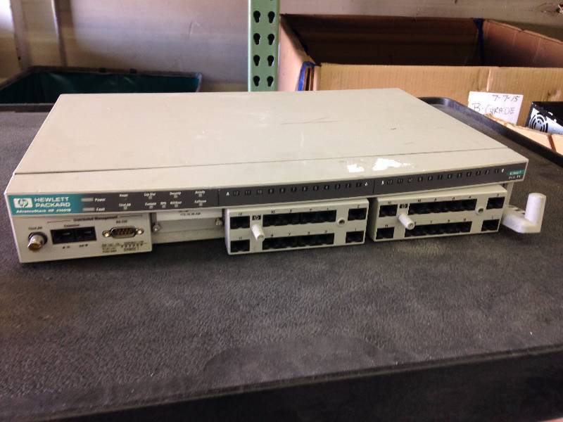 lot 11 image: HP AdvanceStack HP J2601B 10Base-T...