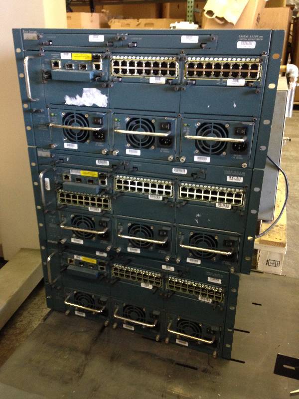 lot 32 image: Lot of (3) Cisco Systems 11500 Seri...
