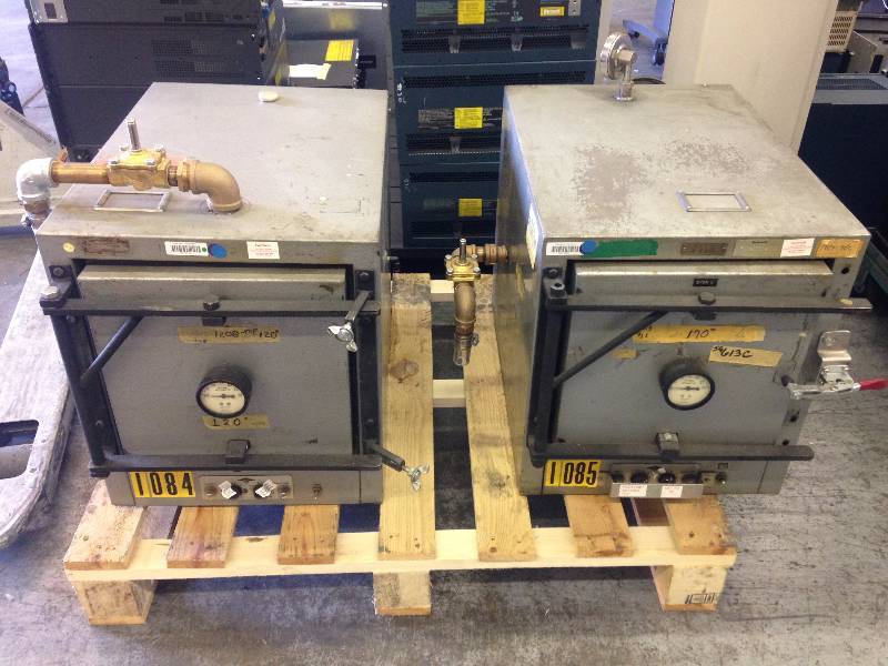 lot 35 image: Lot of (2) Industrial Commerical Ov...