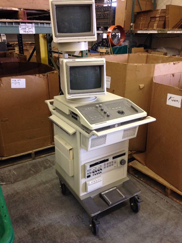 lot 38 image: HP M2400A SONOS Intravascular Ultra...