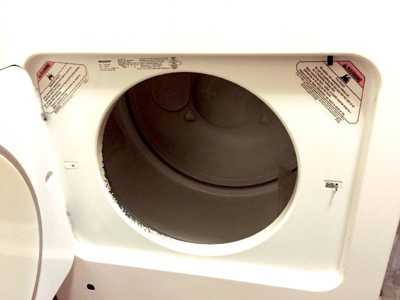 Whirlpool Estate Electric Drier.