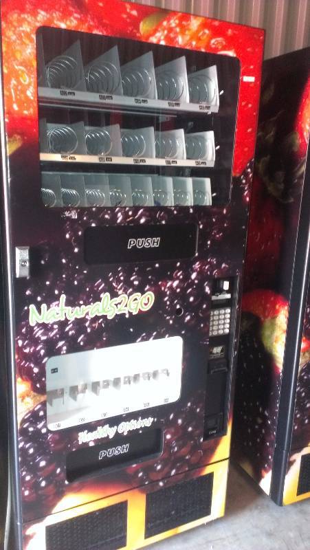 Snacks and Drink Vending Machine