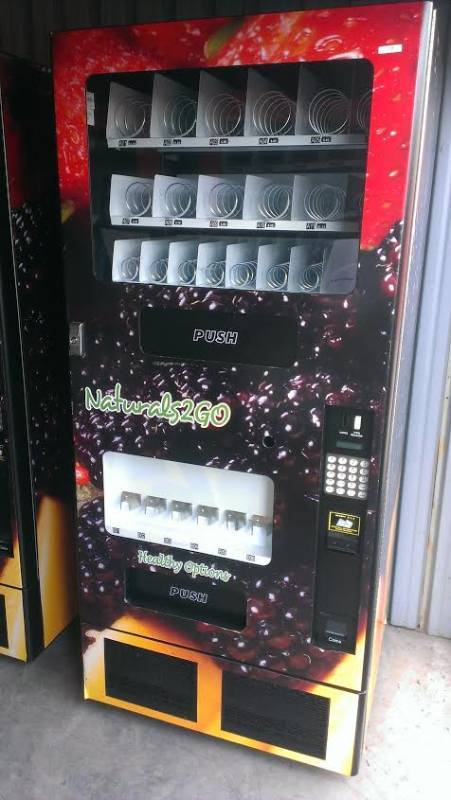 Snacks and Drink Vending Machine