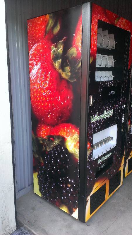 Snacks and Drink Vending Machine