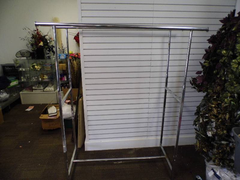 4 Clothing Rack