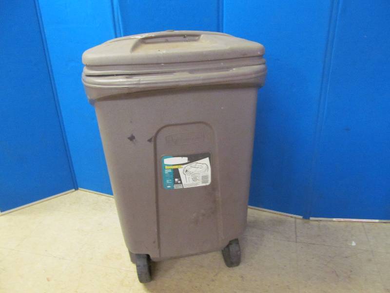 Trash Can