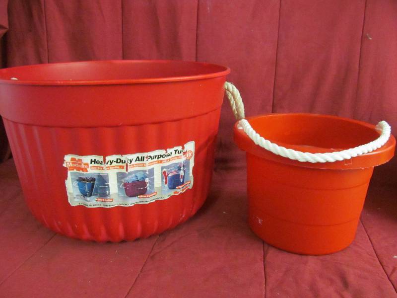 Tub