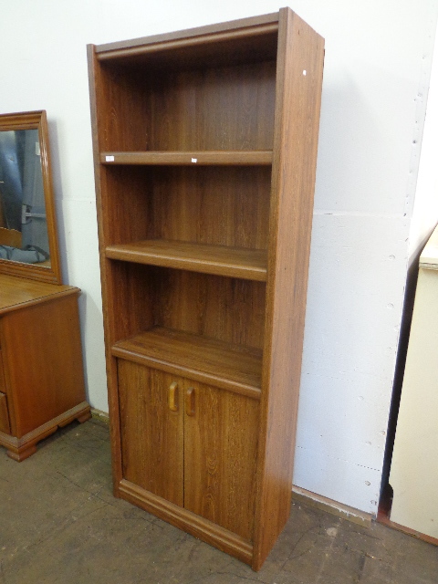 lot 9 image: three shelf cabinet stand