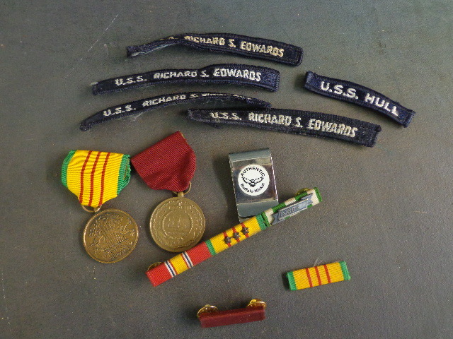 lot 30 image: Old military patches and pins, Buffalo nickel money clip and more