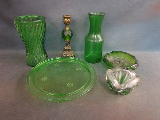 lot 56 image: Variety of Green Glass Items