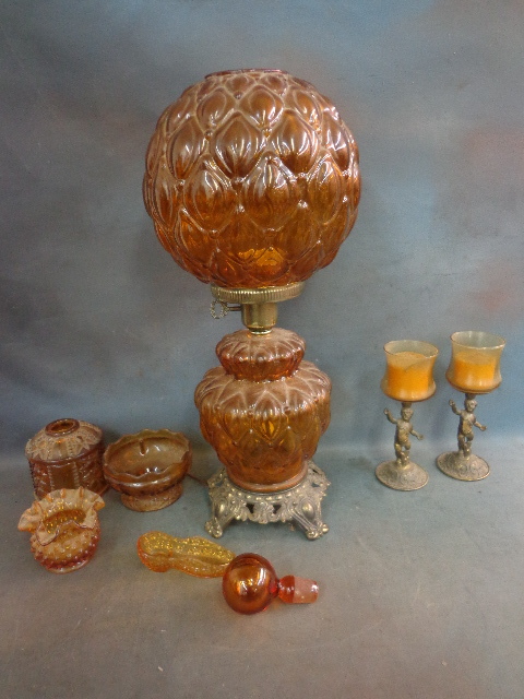 lot 73 image: Yellow Glass Items