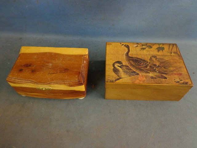 lot 94 image: Wooden Jewelery Boxes and Musical Box