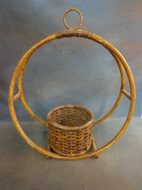 lot 116 image: Unique Wicker Hanging Planter
