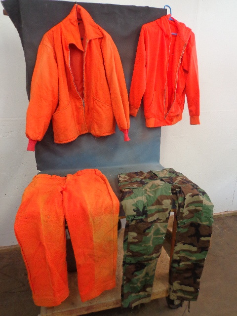 lot 139 image: Hunting Clothing