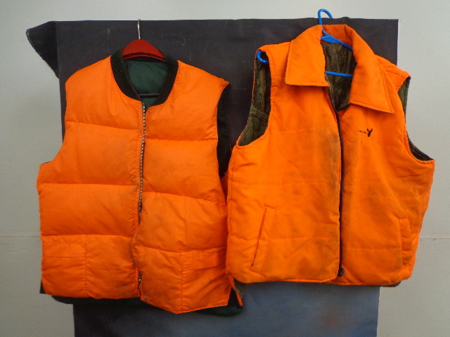 lot 140 image: Hunting Clothing