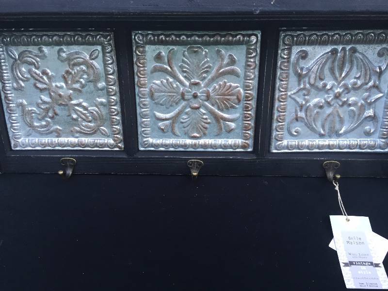 NEW Belle Maison Wall Ledge with Hooks
