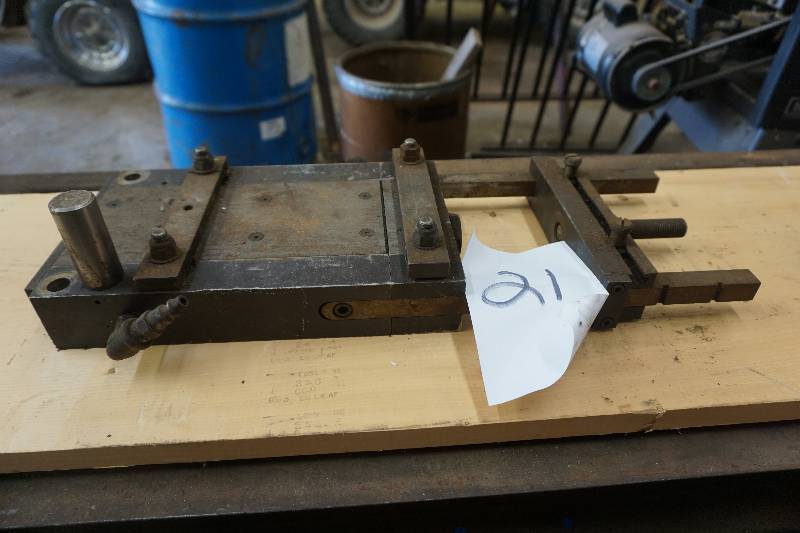 Pneumatic Punch Press Coil Feed