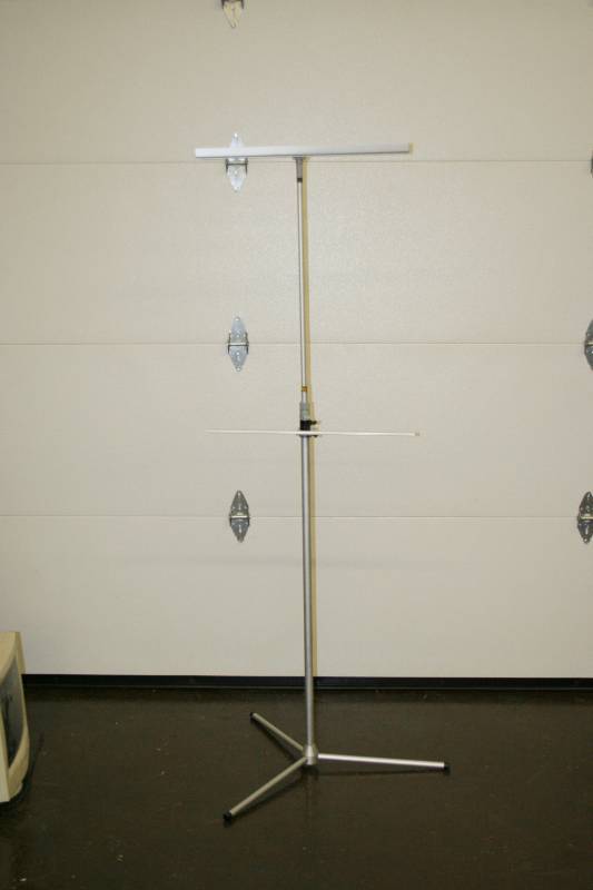 lot 94 image: Display