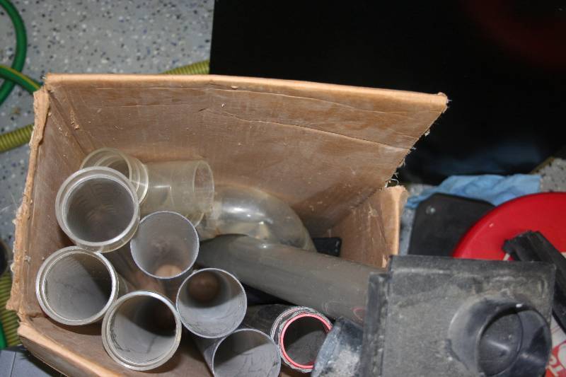 lot 99 image: Vacuum Hoses