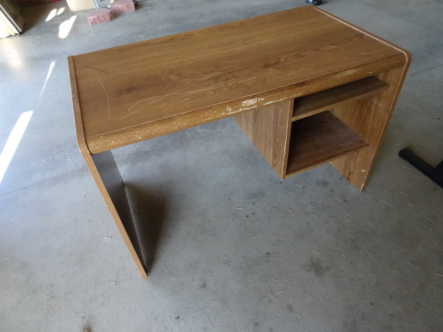 Small desk
