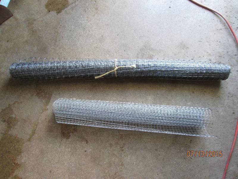 2 partial rolls of mesh fencing wit...