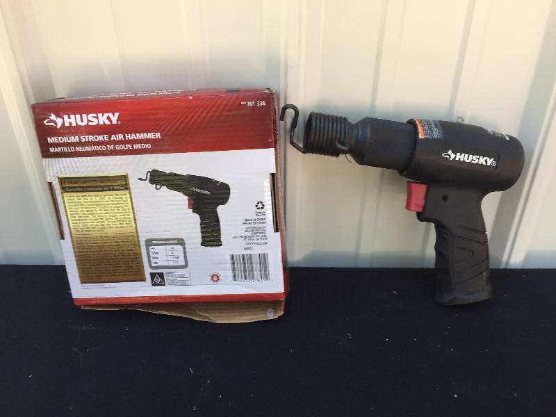 lot 6 image: Husky Air Hammer