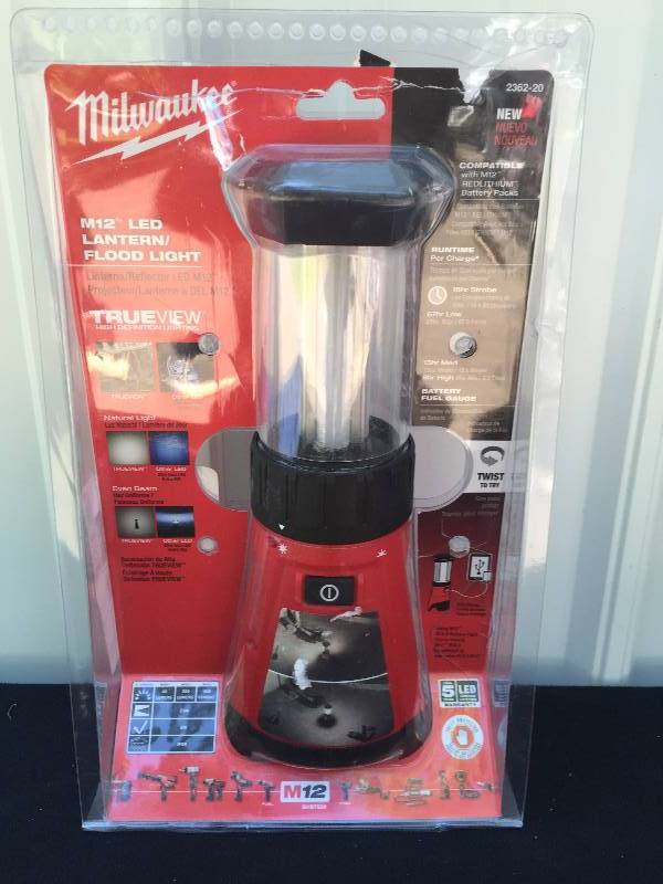 lot 11 image: Milwaukee LED Lantern
