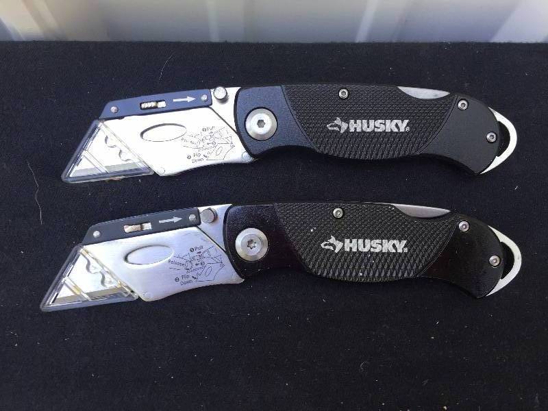 lot 25 image: Pair of Husky Utility Knives