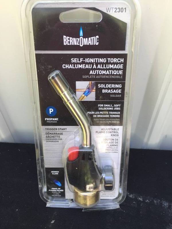 lot 39 image: Benzomatic Torch