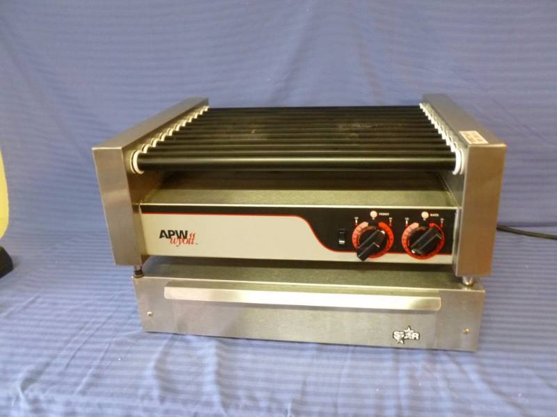 lot 1 image: Commercial Hot Dog Roller